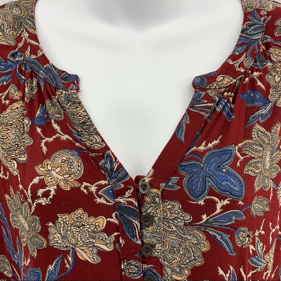 Lucky Brand women’s floral knit shirt, red/blue, medium - Picture 5 of 9